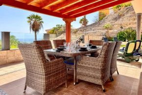 Luxury Villa Heated Pool & Ocean Views